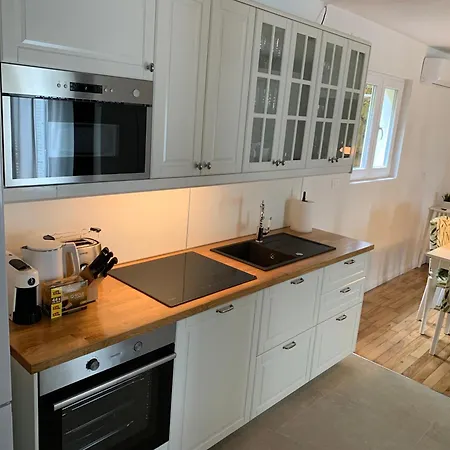 Apartament Premium Punta Kolova *