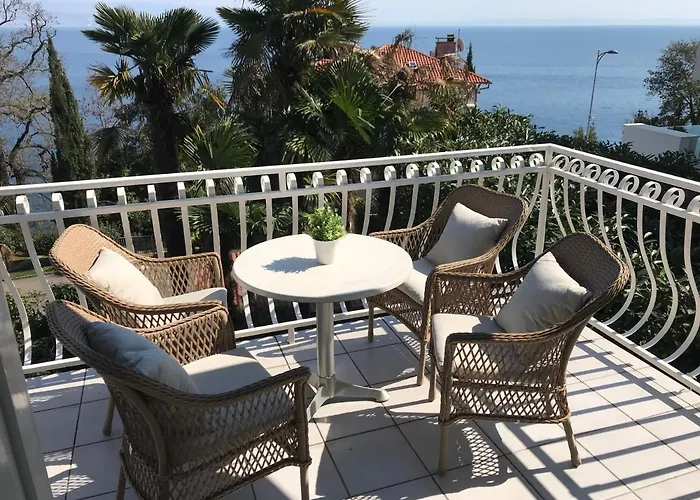 Premium Punta Kolova Opatija